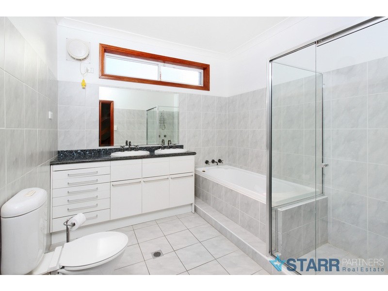 Campbelltown NSW 2560