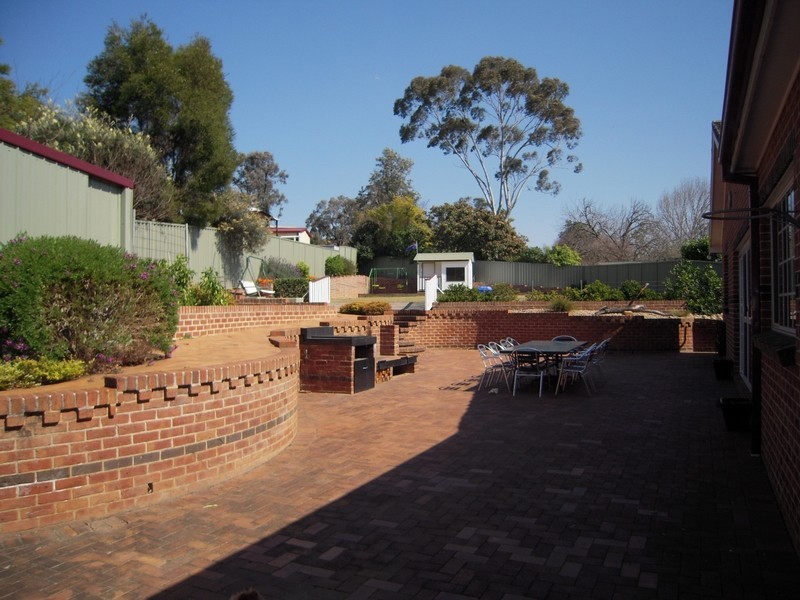 Campbelltown NSW 2560