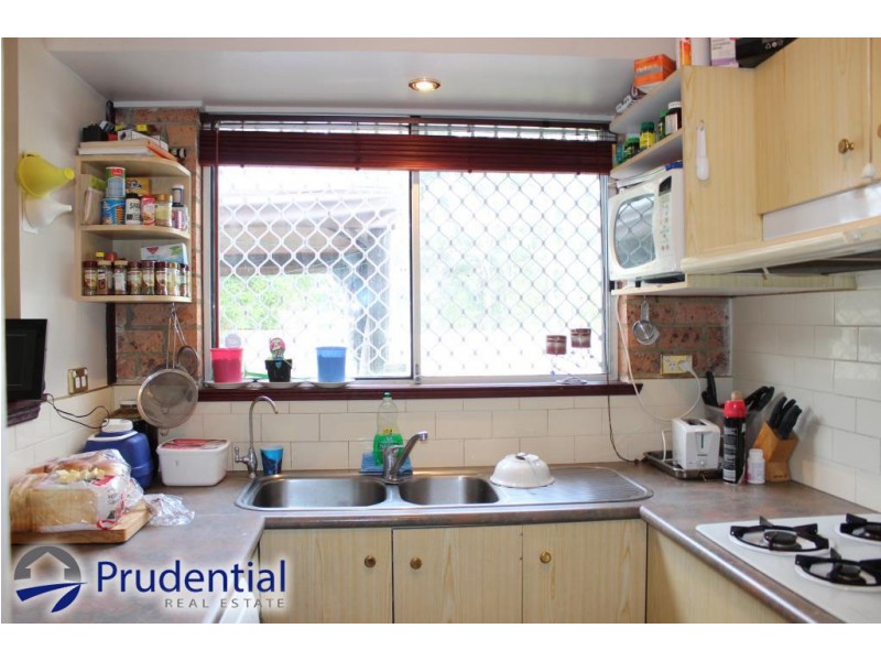 63 Woodland Road, St Helens Park NSW 2560