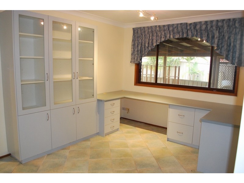 Eschol Park NSW 2558