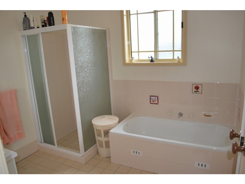 Macquarie Fields NSW 2564