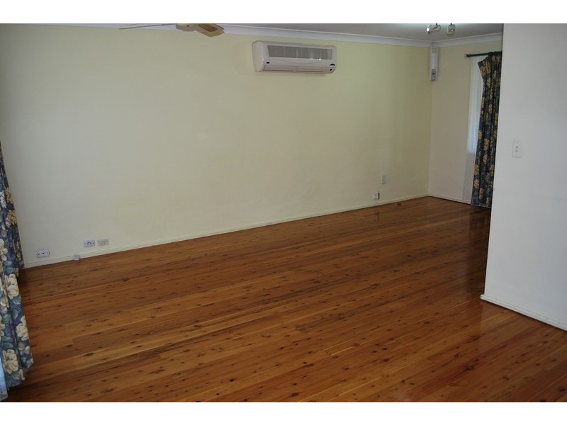 Ruse NSW 2560