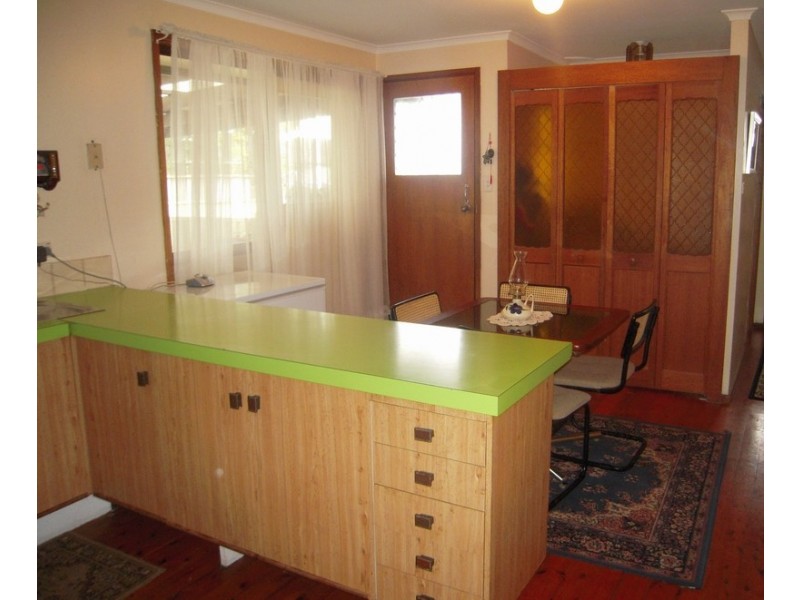 2 Iago Place, Rosemeadow NSW 2560