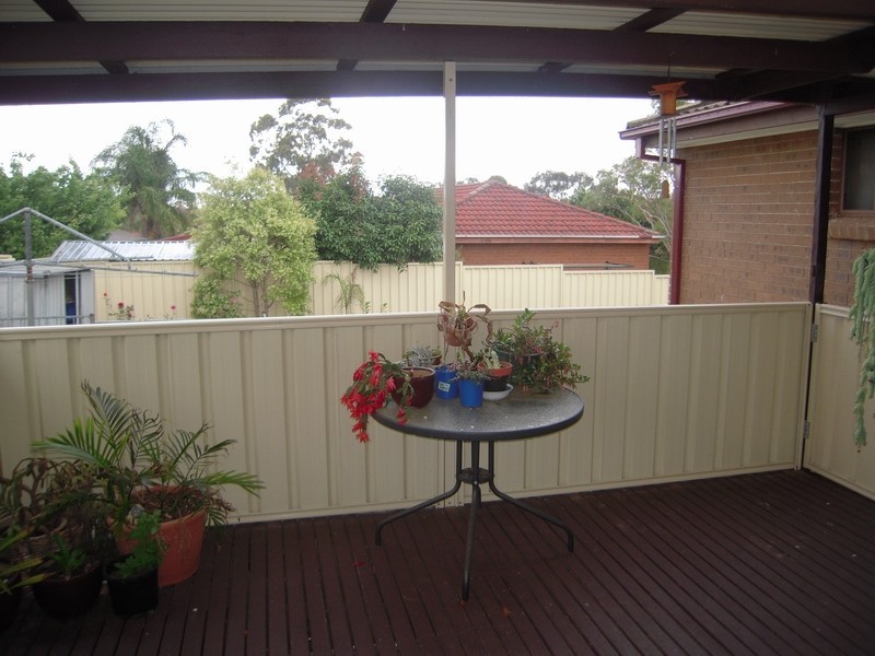 2 Iago Place, Rosemeadow NSW 2560