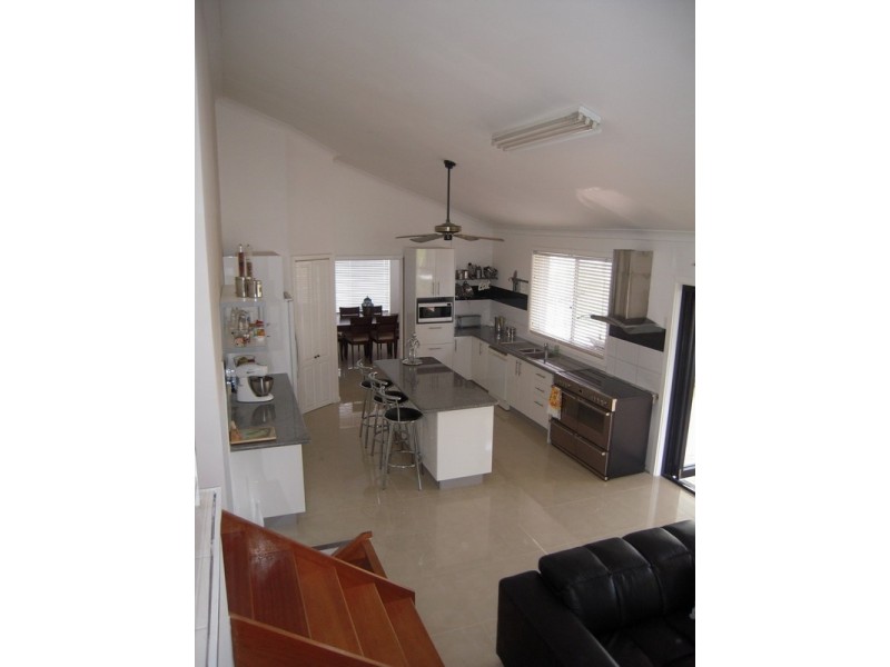 12 Somercotes Close, Glen Alpine NSW 2560