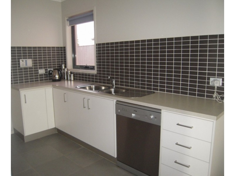 198 Richardson Road, Spring Farm NSW 2570