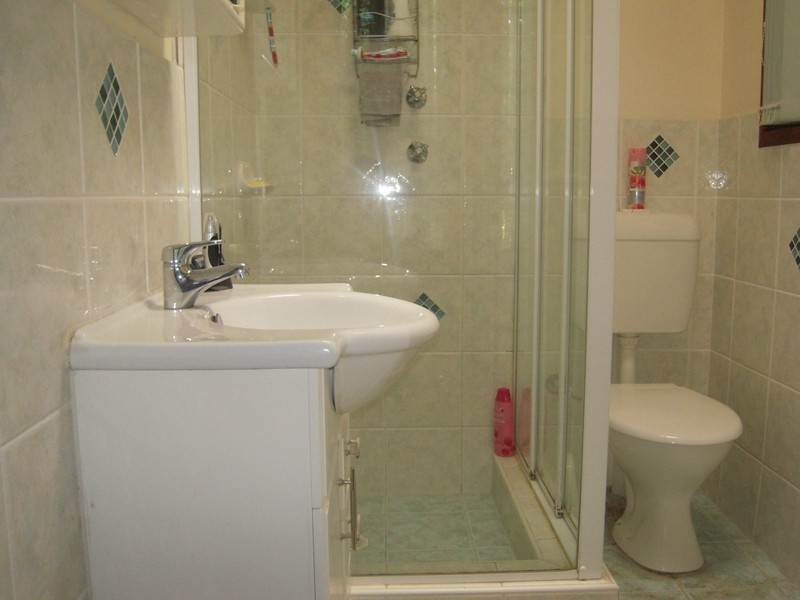 Ruse NSW 2560