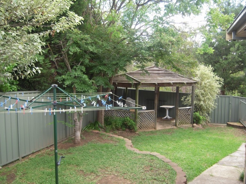 Ruse NSW 2560