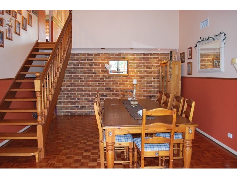 Glen Alpine NSW 2560