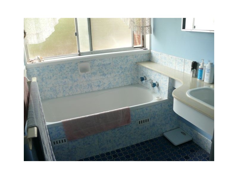 17   Bungonia Road, Leumeah NSW 2560