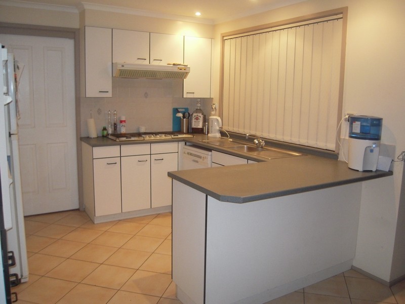 35 Cornelian Ave, Eagle Vale NSW 2558