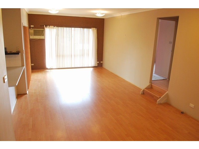 51 Donaldbain Circuit, Rosemeadow NSW 2560