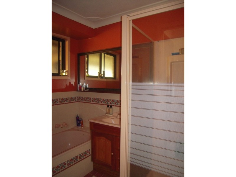 Eschol Park NSW 2558