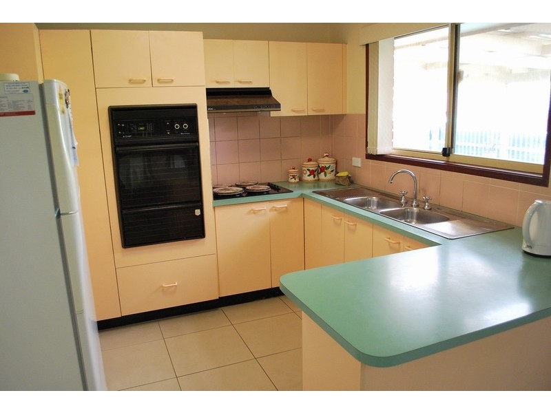 14 Cornelian Ave, Eagle Vale NSW 2558