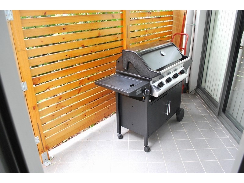 6D/541 Pembroke Road, Leumeah NSW 2560