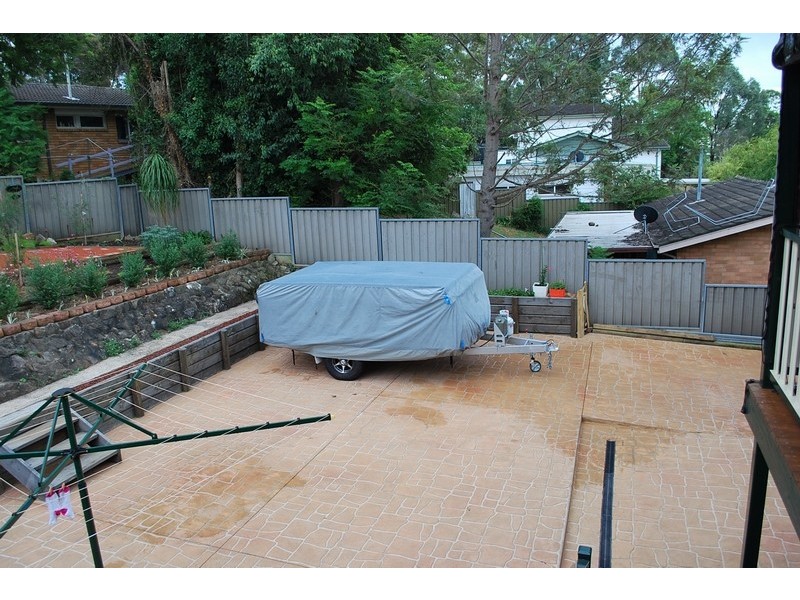 2 Evergreen Ave, Bradbury NSW 2560