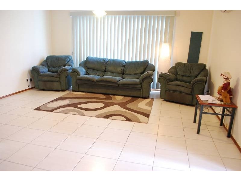 4 Spoonbill Way, Mount Annan NSW 2567