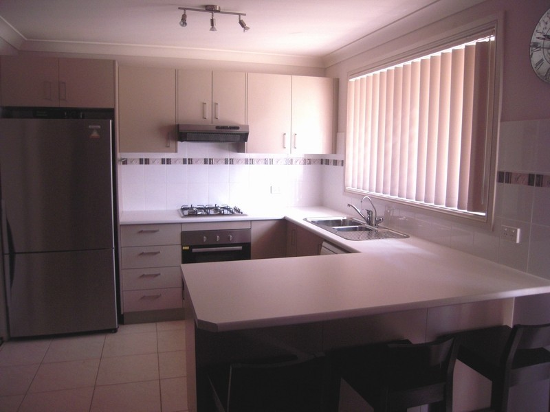 39 Ancona Ave, Spring Farm NSW 2570