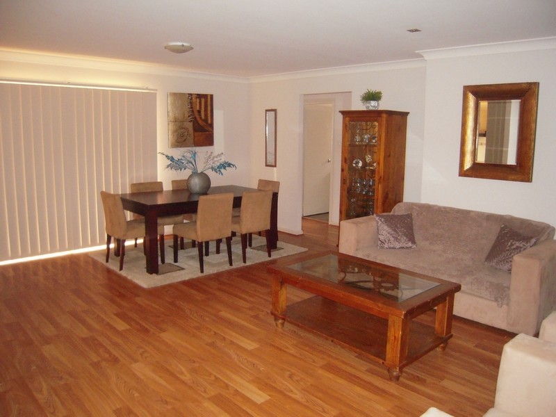 39 Ancona Ave, Spring Farm NSW 2570