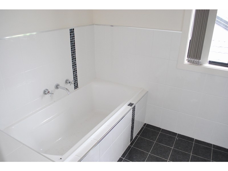 6/128 Minto Road, Minto NSW 2566