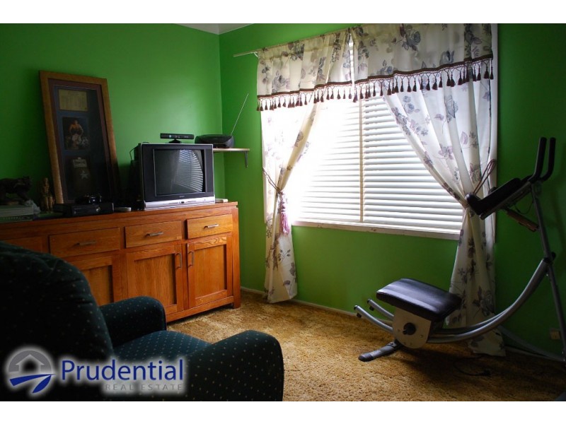 58 Akuna Ave, Bradbury NSW 2560