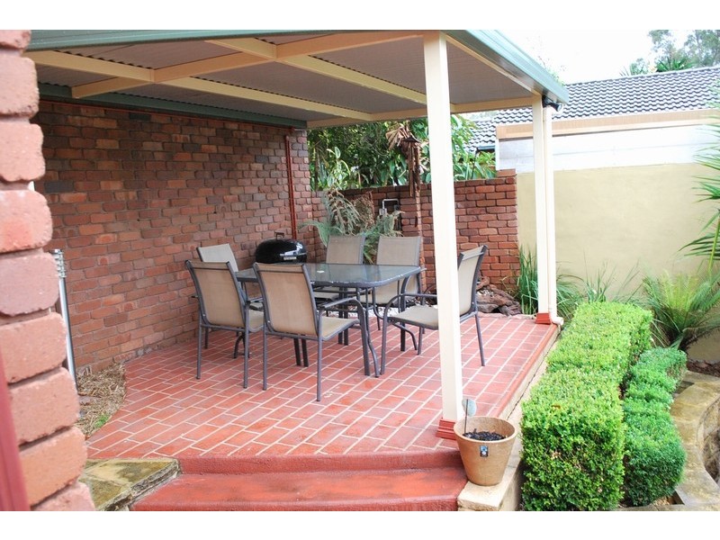 100 Wyangala Cres, Leumeah NSW 2560