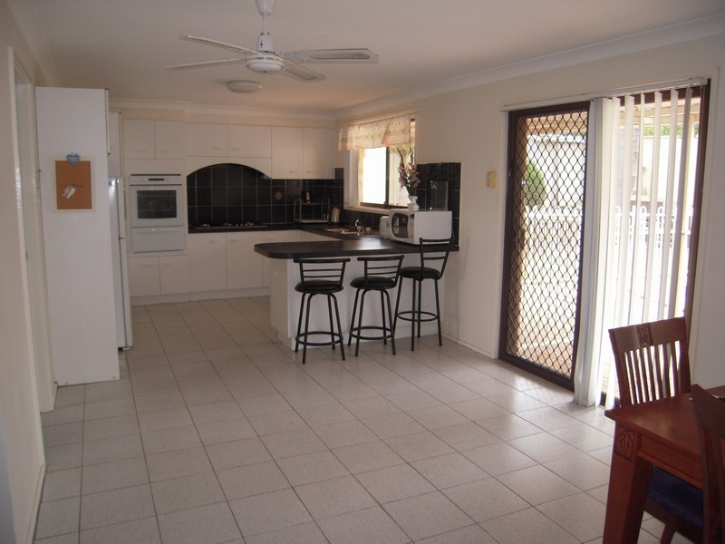 10 Kearns Ave, Kearns NSW 2558