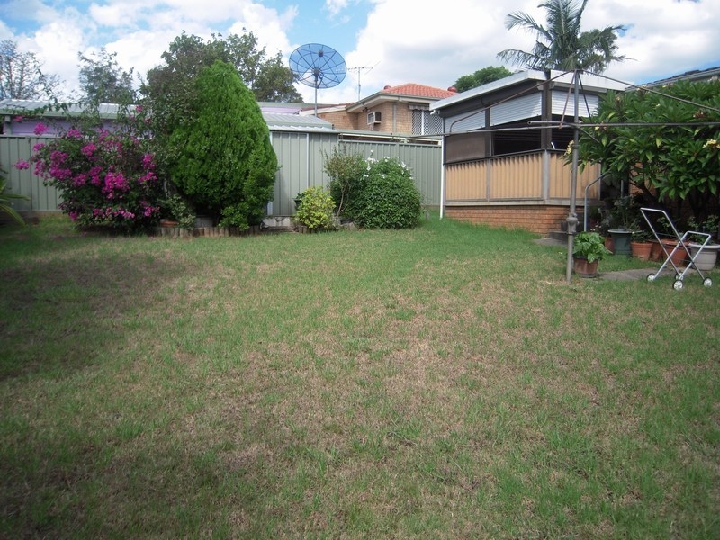 29 Leicester Street, Leumeah NSW 2560
