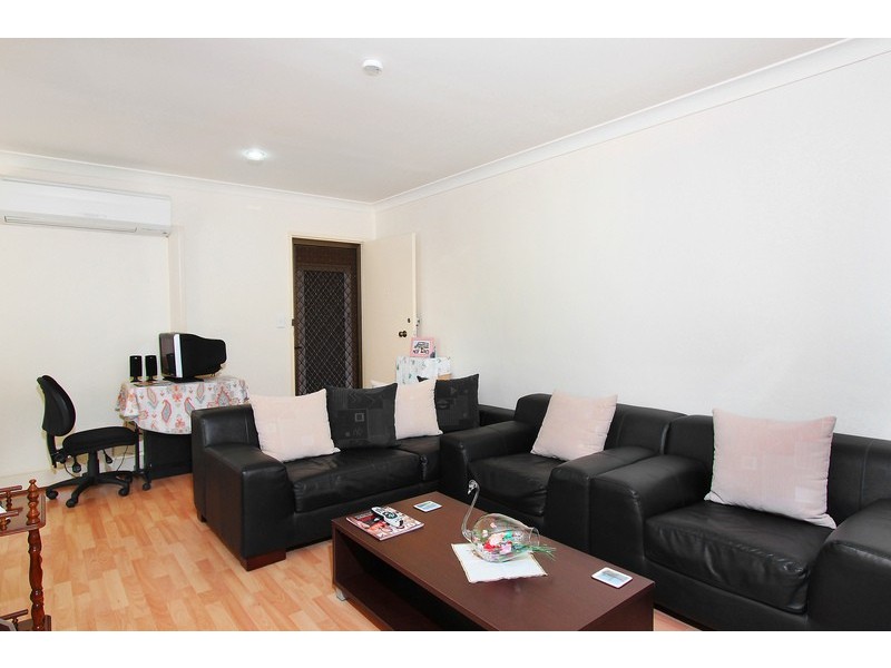 4/57 Jacaranda Ave, Bradbury NSW 2560