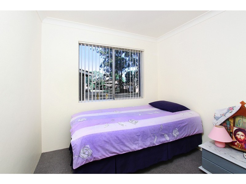 4/57 Jacaranda Ave, Bradbury NSW 2560