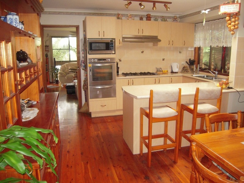 9 Renfrew Street, St Andrews NSW 2566