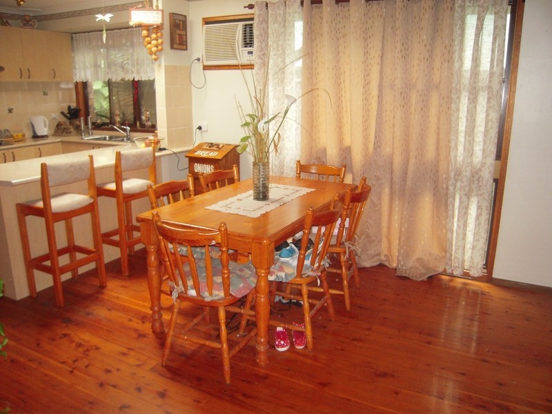 9 Renfrew Street, St Andrews NSW 2566