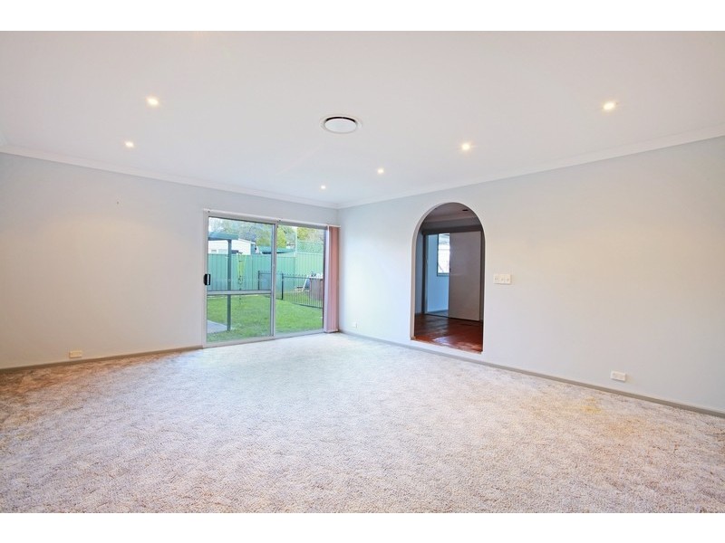 6 Paterson Street, Campbelltown NSW 2560