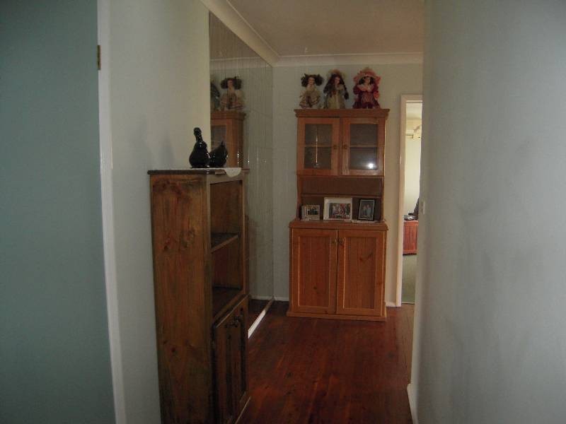 31 Poplar Cres, Bradbury NSW 2560