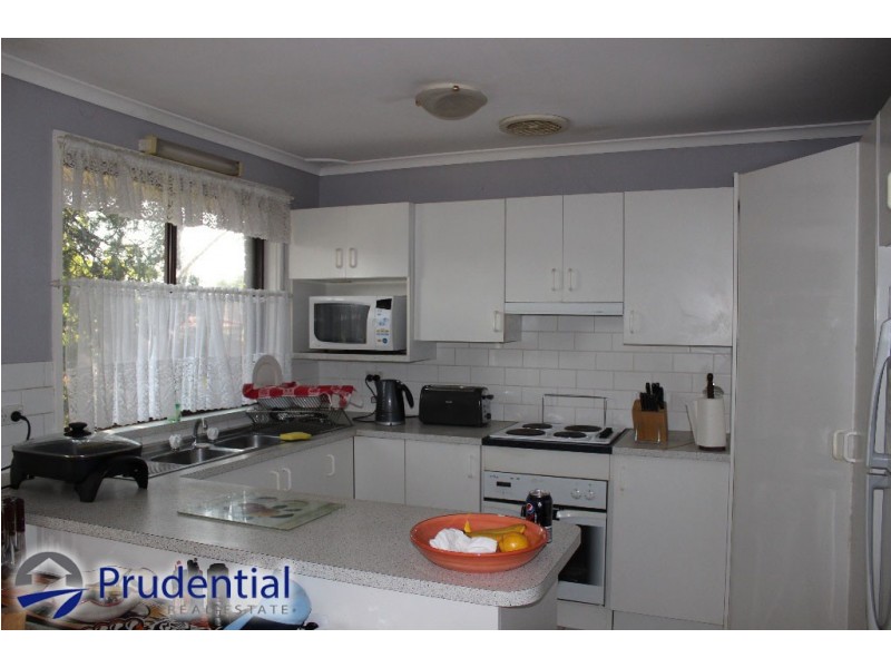 12 Fairlight Place, Woodbine NSW 2560