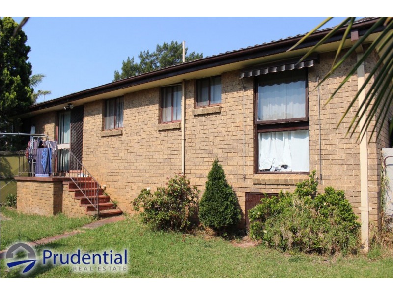12 Fairlight Place, Woodbine NSW 2560