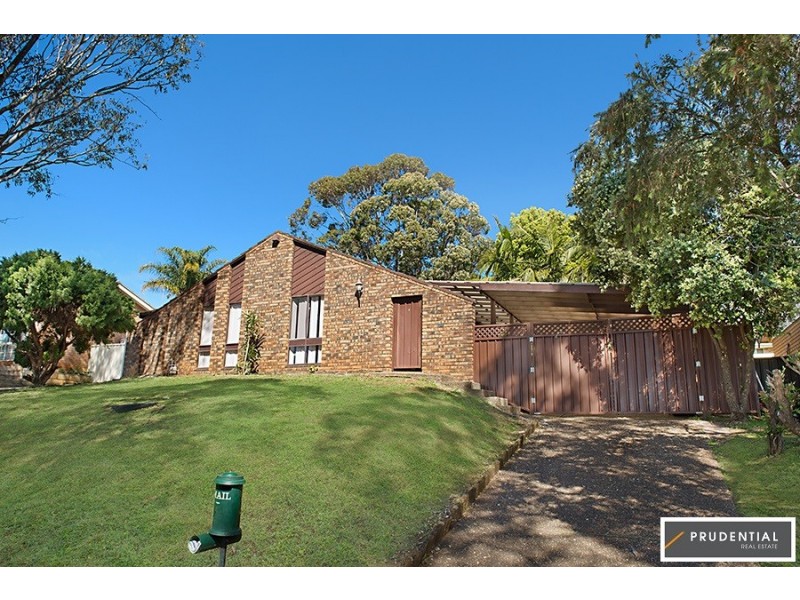 8 Alexis Place, Rosemeadow NSW 2560