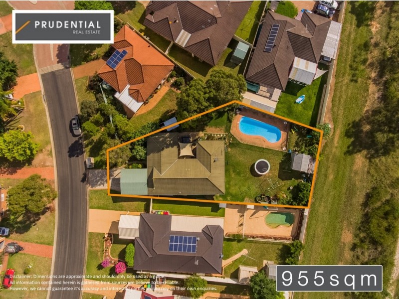 29 Carbasse Crescent, St Helens Park NSW 2560