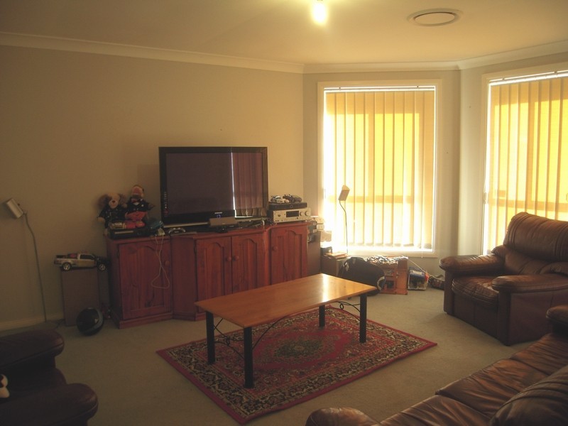 Glen Alpine NSW 2560