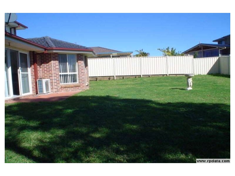 Glen Alpine NSW 2560