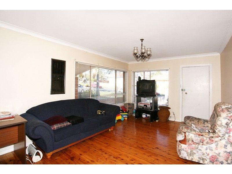 12 Bland Street, Bradbury NSW 2560