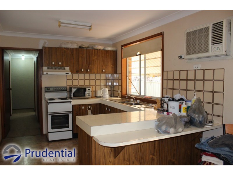 6/40-42 Warby Street, Campbelltown NSW 2560