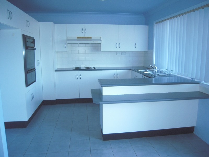 Kearns NSW 2558