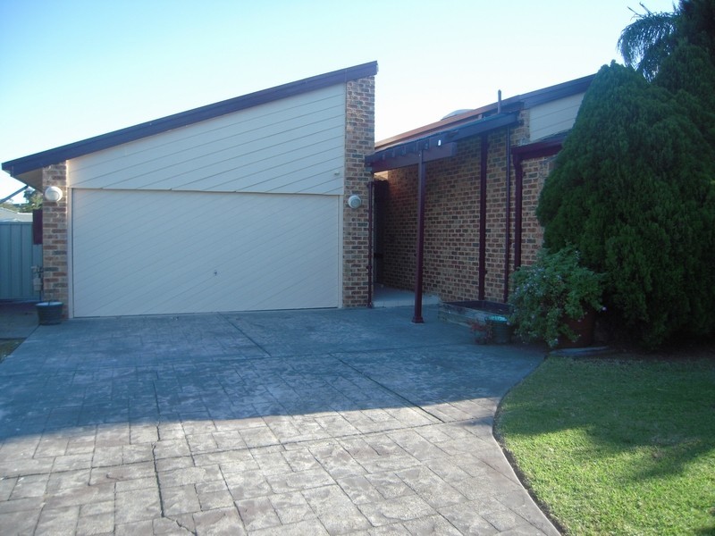 Kearns NSW 2558