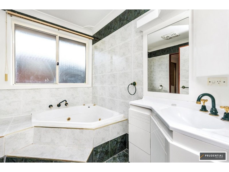 54 Old Kent Road, Ruse NSW 2560