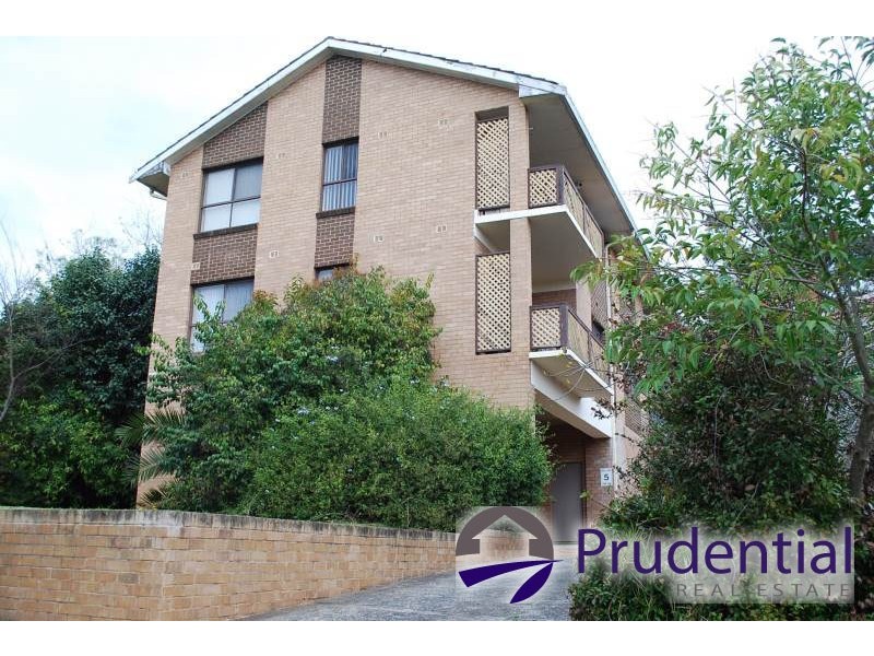 7/55 Warby Street, Campbelltown NSW 2560