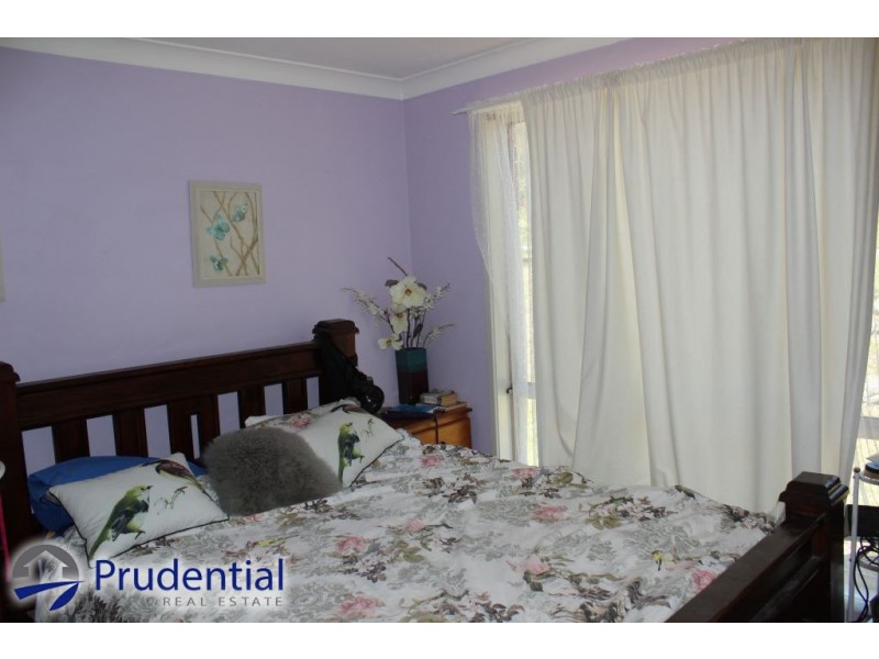 7 Opal Place, Eagle Vale NSW 2558