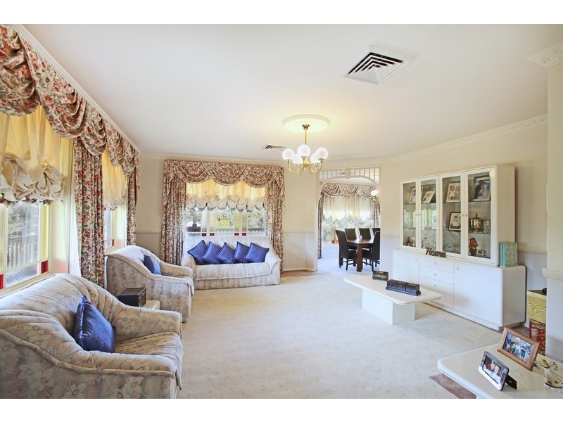 Glen Alpine NSW 2560