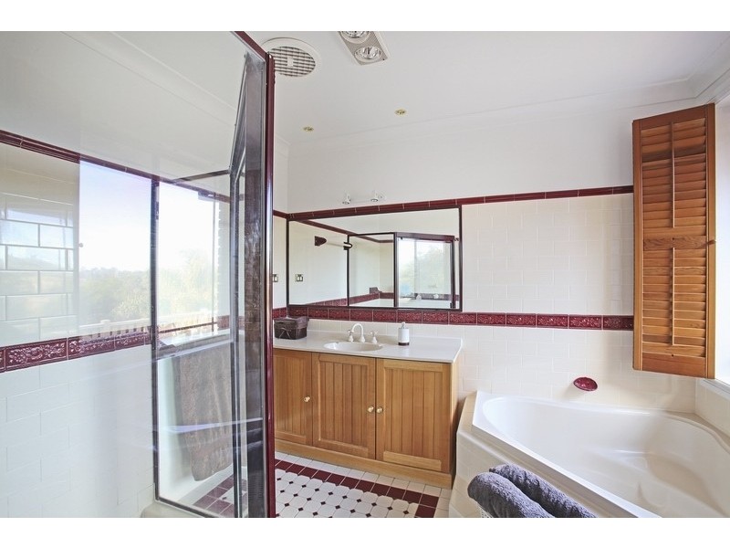 Glen Alpine NSW 2560