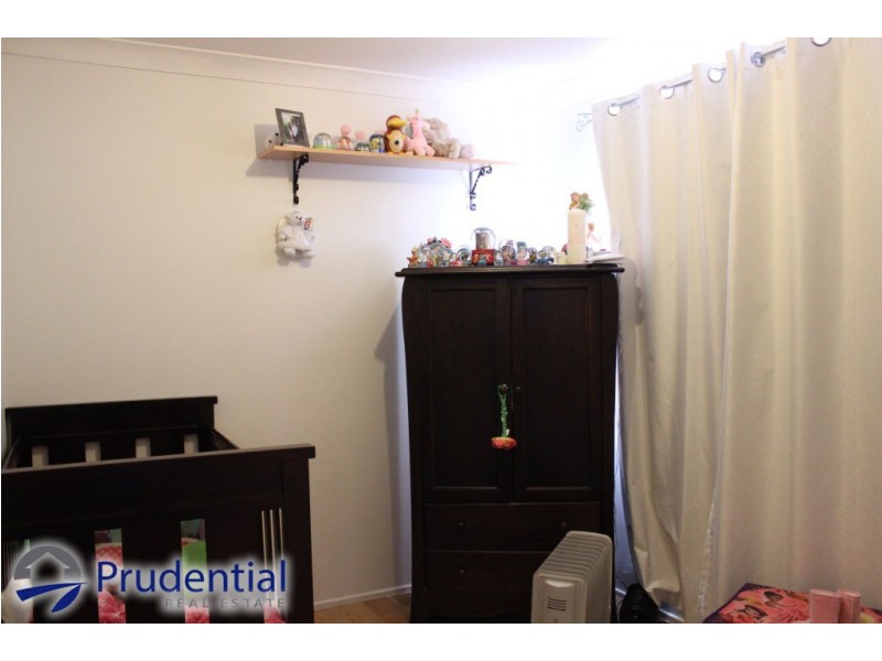 10 Quinion Place, Ambarvale NSW 2560